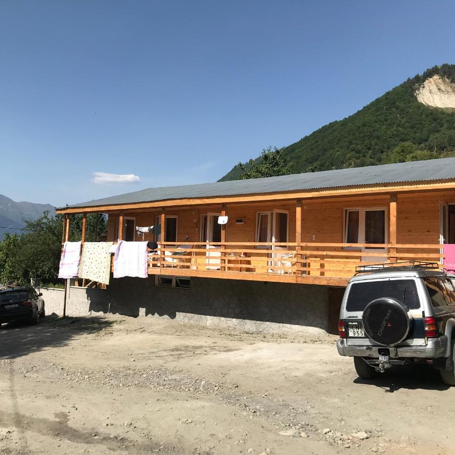 Girgola Bed & Breakfast Mestia Exterior photo
