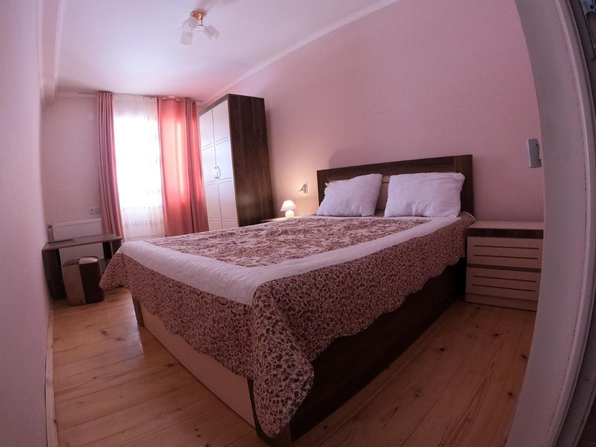 Girgola Bed & Breakfast Mestia Exterior photo